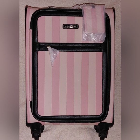 Victoria's Secret Bags Brand New Victorias Secret Wheeled Getaway